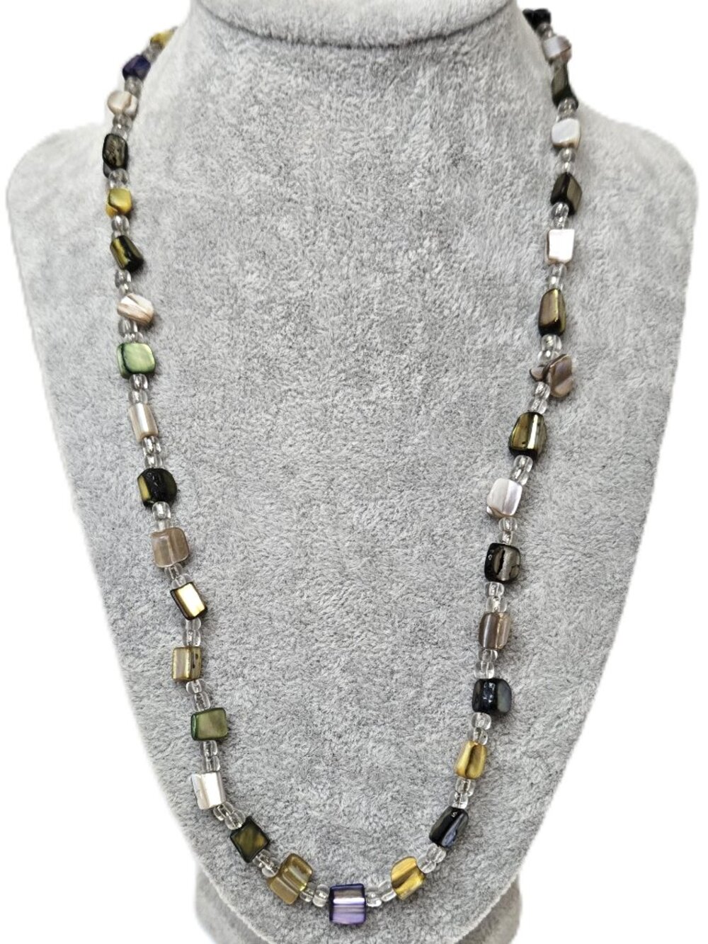 Multi Color Mother of Pearl and Glass Beads Chain Necklace, 22" L